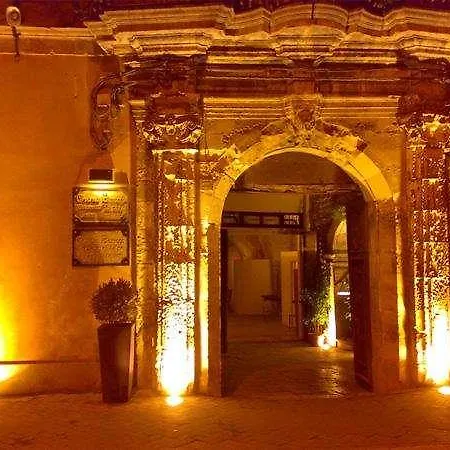 Grana Barocco Art Hotel