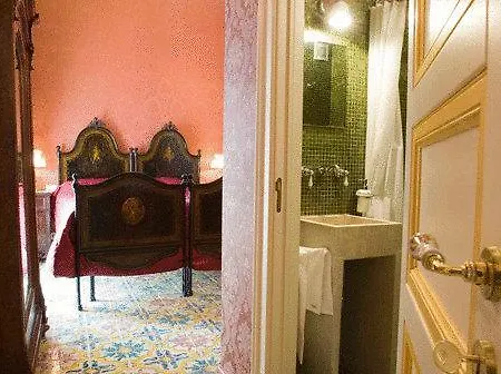 Hotel Grana Barocco Art 4*