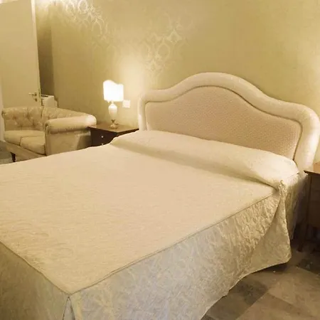Hotel Grana Barocco Art