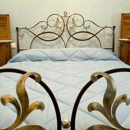 Hotel Grana Barocco Art 4*